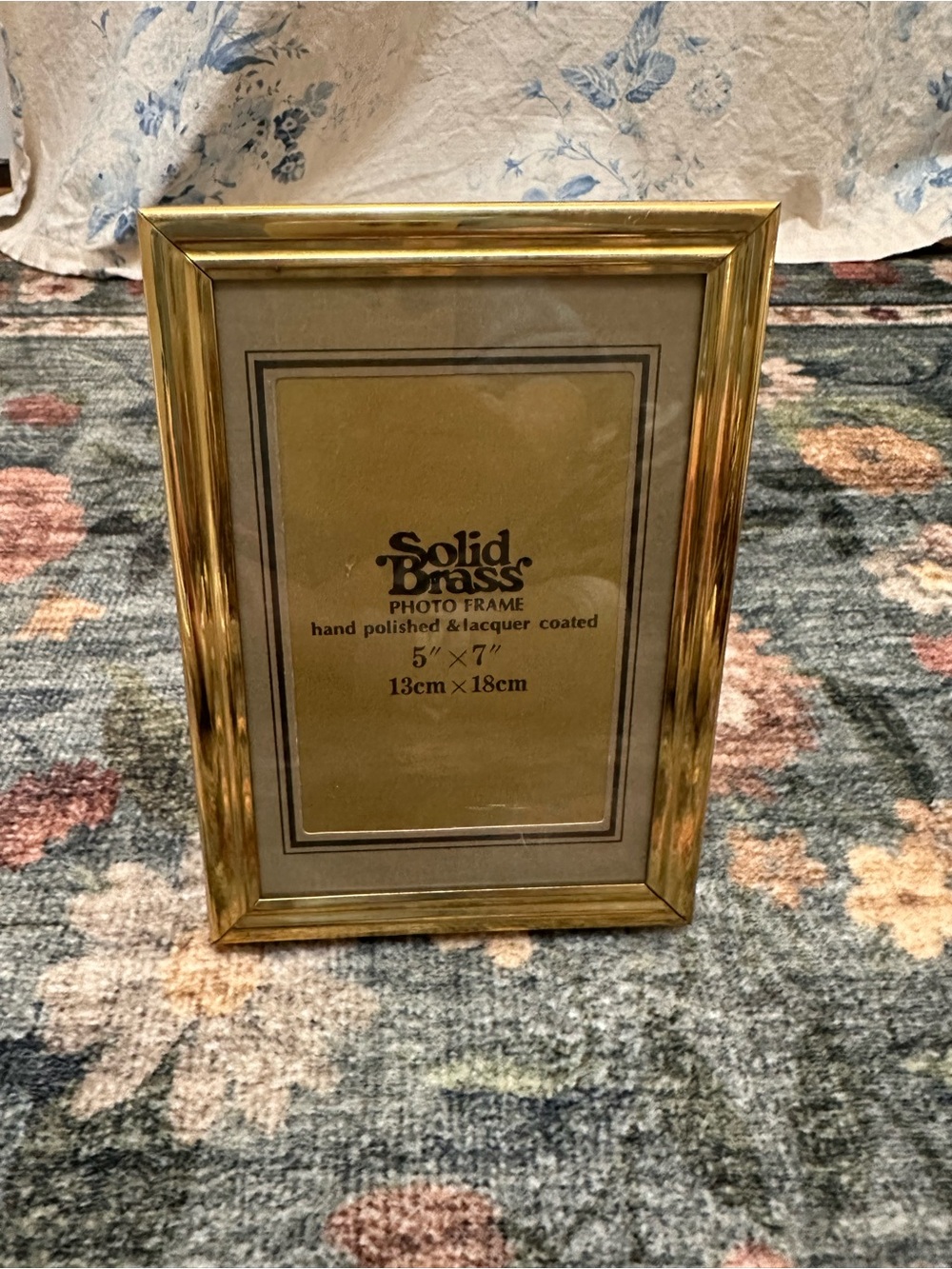 Gold Photo Frame - 5" x 7"